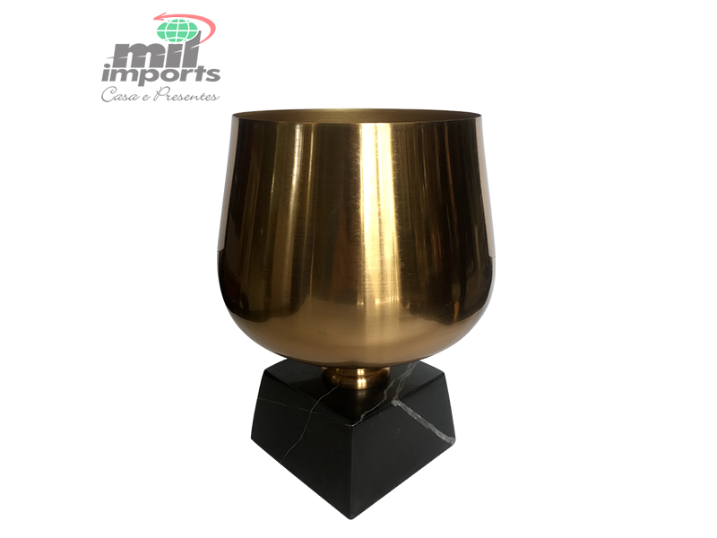 VASO ESTILIZADO DE METAL CORINE